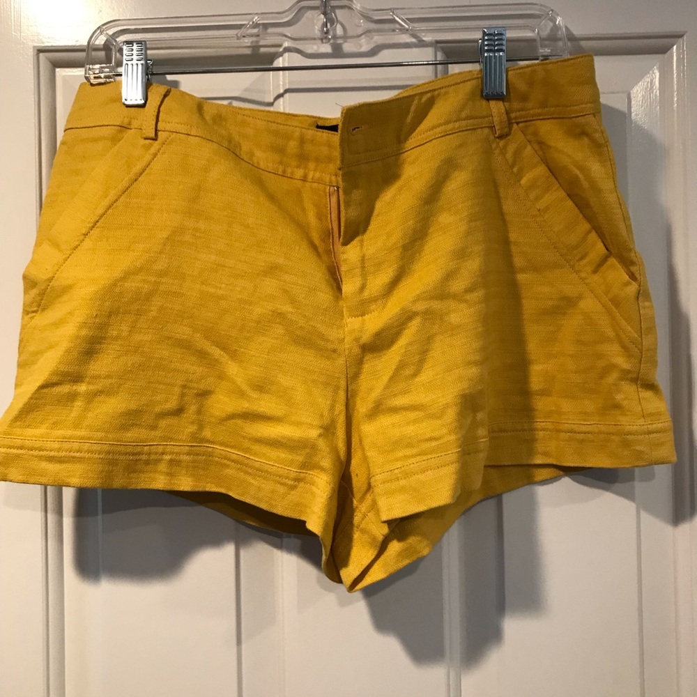 NWT Forever21 mustard yellow shorts
